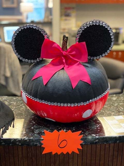 Minnie Mouse pumpkin